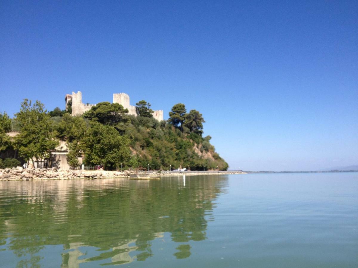 I See Lake كاستيغليون ديل لاغو المظهر الخارجي الصورة